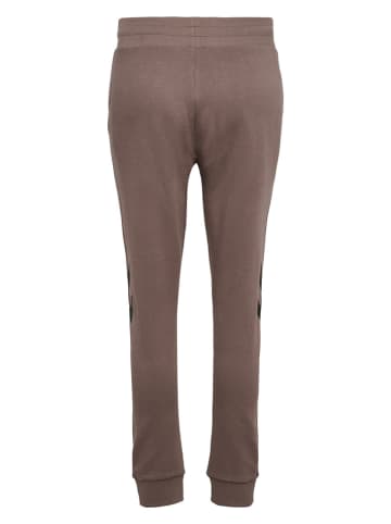Hummel Spodnie "Legacy" w kolorze brązowym