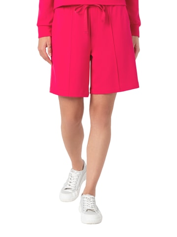 Timezone Shorts in Pink