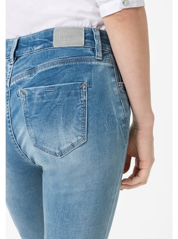 Timezone Jeans "Aleena" - Slim fit - in Hellblau