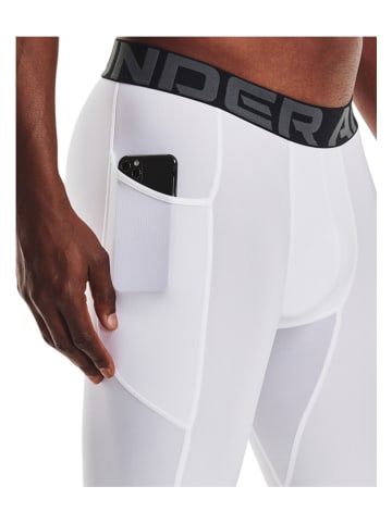 Under Armour Trainingsshorts in Weiß