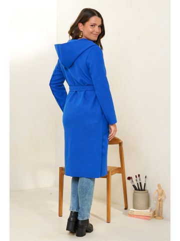 Curvy Lady Płaszcz przejściowy w kolorze niebieskim
