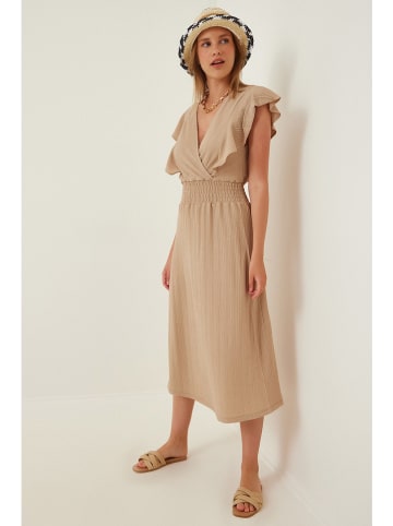 Happiness Istanbul Kleid in Beige