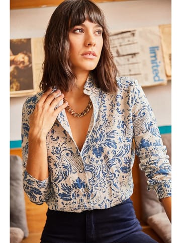 Olalook Bluse in Hellblau