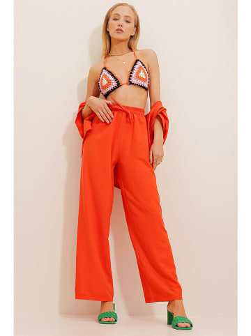 Trend Alacati Spodnie w kolorze pomarańczowym