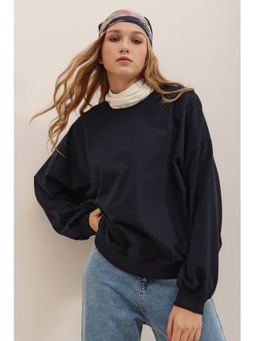 Trend Alaçatı Stili Sweatshirt in Dunkelblau