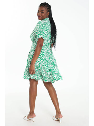 Paprika Kleid in Grün/ Weiß
