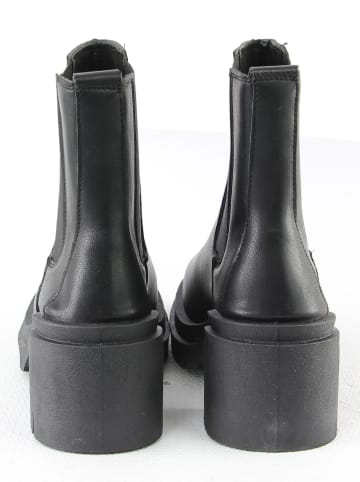 Suredelle Boots in Schwarz