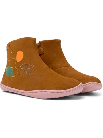 Camper Boots in Hellbraun