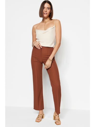 trendyol Spodnie w kolorze brązowym