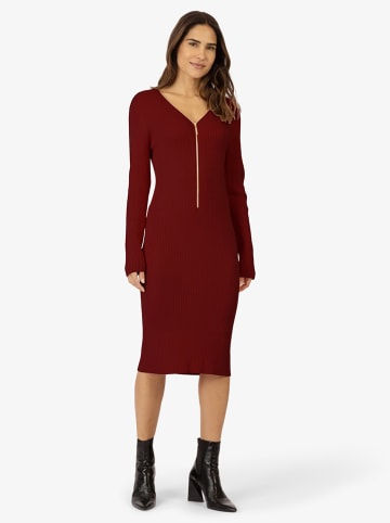 APART Sukienka dzianinowa w kolorze bordowym