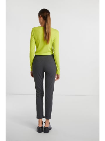 Rich & Royal Longsleeve in Limette