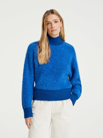 OPUS Sweter "Pablino" w kolorze niebieskim
