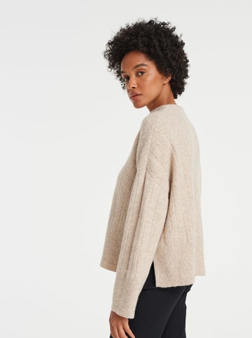 OPUS Sweter "Persivi" w kolorze beżowym
