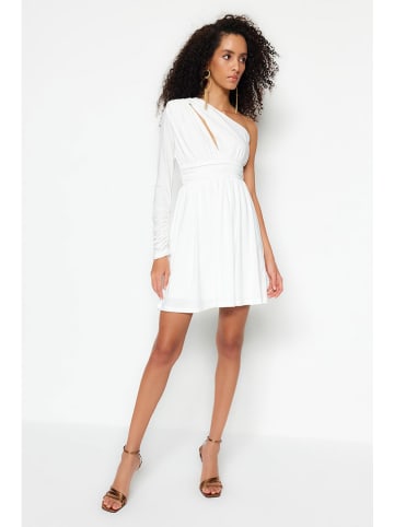 trendyol Sukienka w kolorze białym