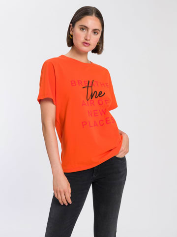 Cross Jeans Koszulka w kolorze pomarańczowym