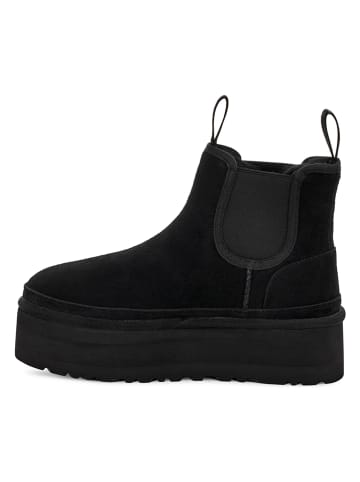 UGG Sztyblety "W Neumel Platform Chelsea" w kolorze czarnym z wełny jagnięcej