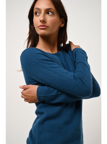 AUTHENTIC CASHMERE Kaszmirowy sweter "Epéna" w kolorze niebieskim