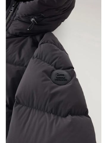 Woolrich Daunenjacke in Schwarz