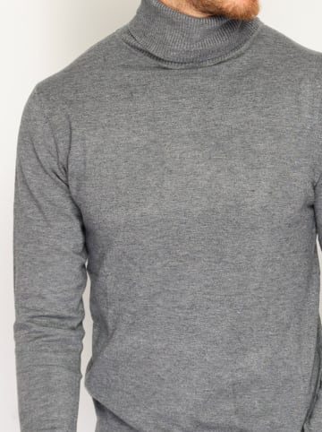 C& Jo Rollkragenpullover in Grau