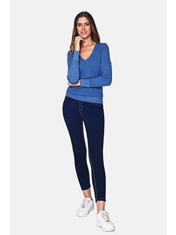 C& Jo Pullover in Blau