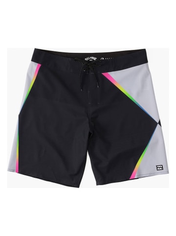 Billabong Badeshorts in Schwarz