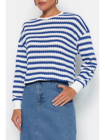 trendyol Pullover in Weiß/ Blau