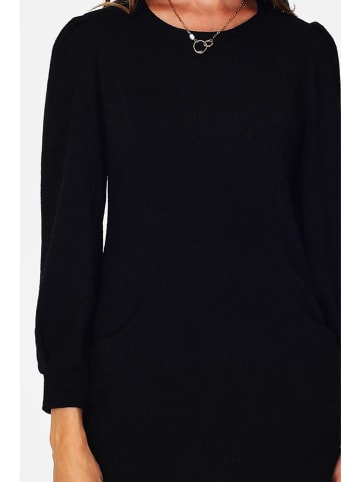 ASSUILI Kaszmirowa sukienka w kolorze czarnym