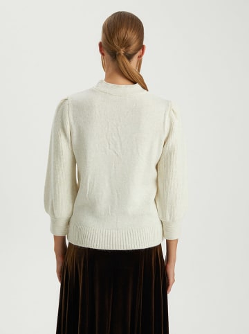 BGN Pullover in Creme