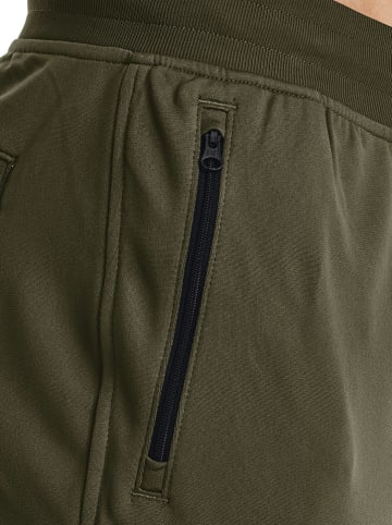 Under Armour Spodnie dresowe w kolorze khaki