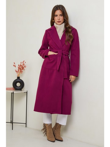 L'armoire de Suzette Wintermantel in Lila