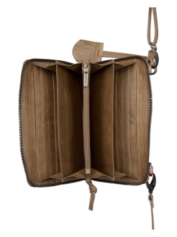 Burkely Leder-Handytasche "Just Jolie" in Braun - (B)12 x (H)20 x (T)40 cm
