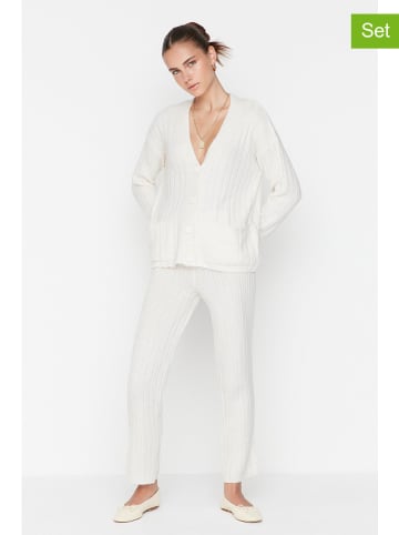 trendyol 2-delige outfit crème