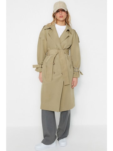 trendyol Trenchcoat in Oliv