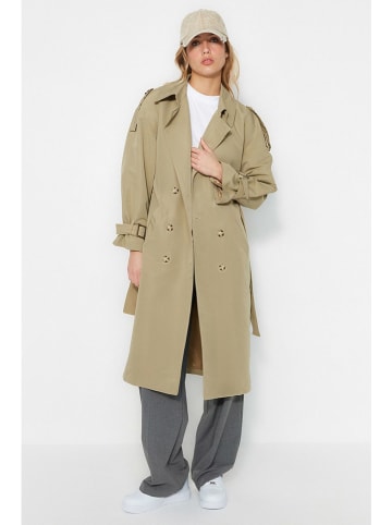 trendyol Trenchcoat in Oliv