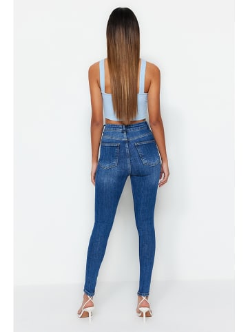 trendyol Jeans - Skinny fit - in Blau