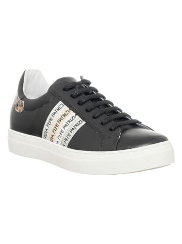 Patrizia Pepe Skórzane sneakersy w kolorze czarnym
