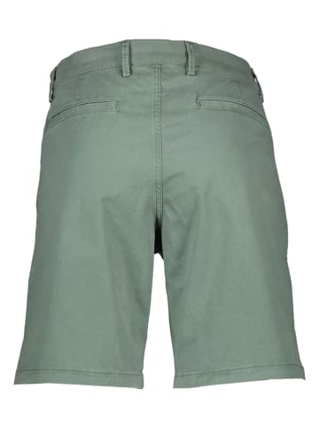 GAP Shorts in Grün