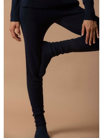 Perfect Cashmere Kaszmirowe skarpety "Molilou" w kolorze granatowym