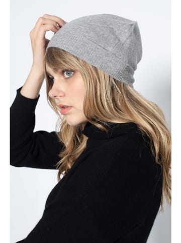 Perfect Cashmere Muts "Faith" lichtgrijs