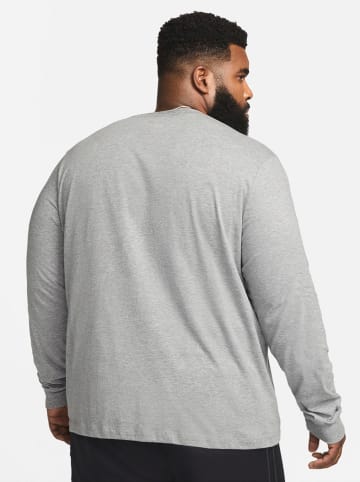 Nike Longsleeve in Grau