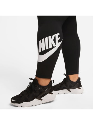 Nike Leggings in Schwarz