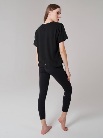 Onamaste Trainingsshirt in Schwarz