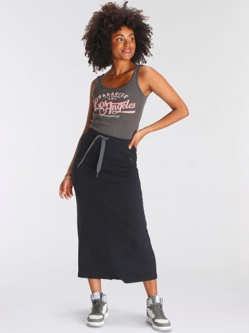 Kangaroos Sweatrock in Schwarz