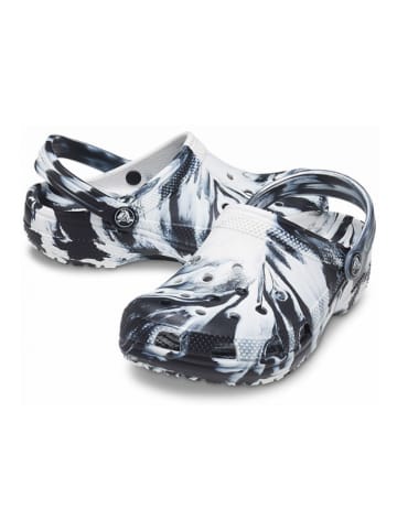 Crocs Crocs "Marbled" in Schwarz/ Weiß