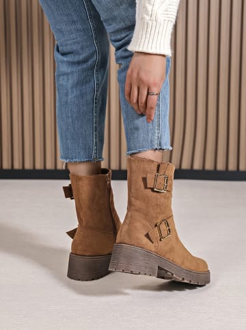 COVANA Boots in Camel