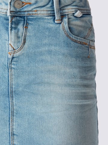 LTB Spódnica dżinsowa "Adrea" w kolorze błękitnym