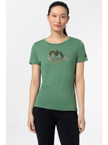 super.natural Shirt "Triangle Hill" groen