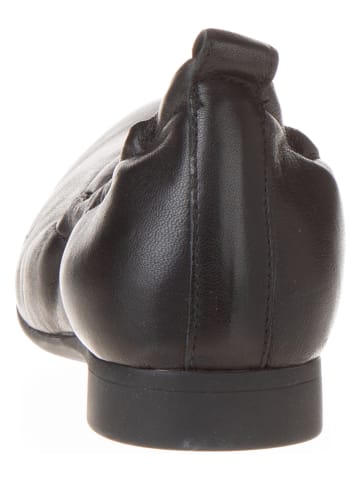 Think! Leder-Ballerinas in Schwarz