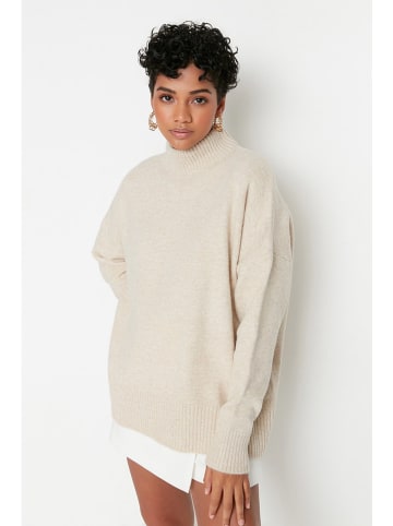 trendyol Sweter w kolorze beżowym
