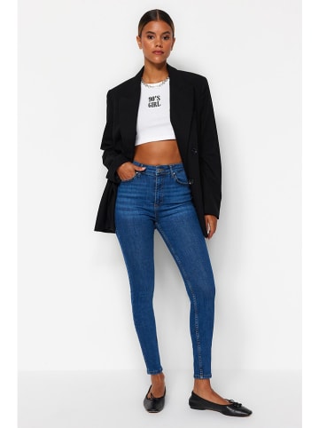 trendyol Jeans - Skinny fit - in Dunkelblau